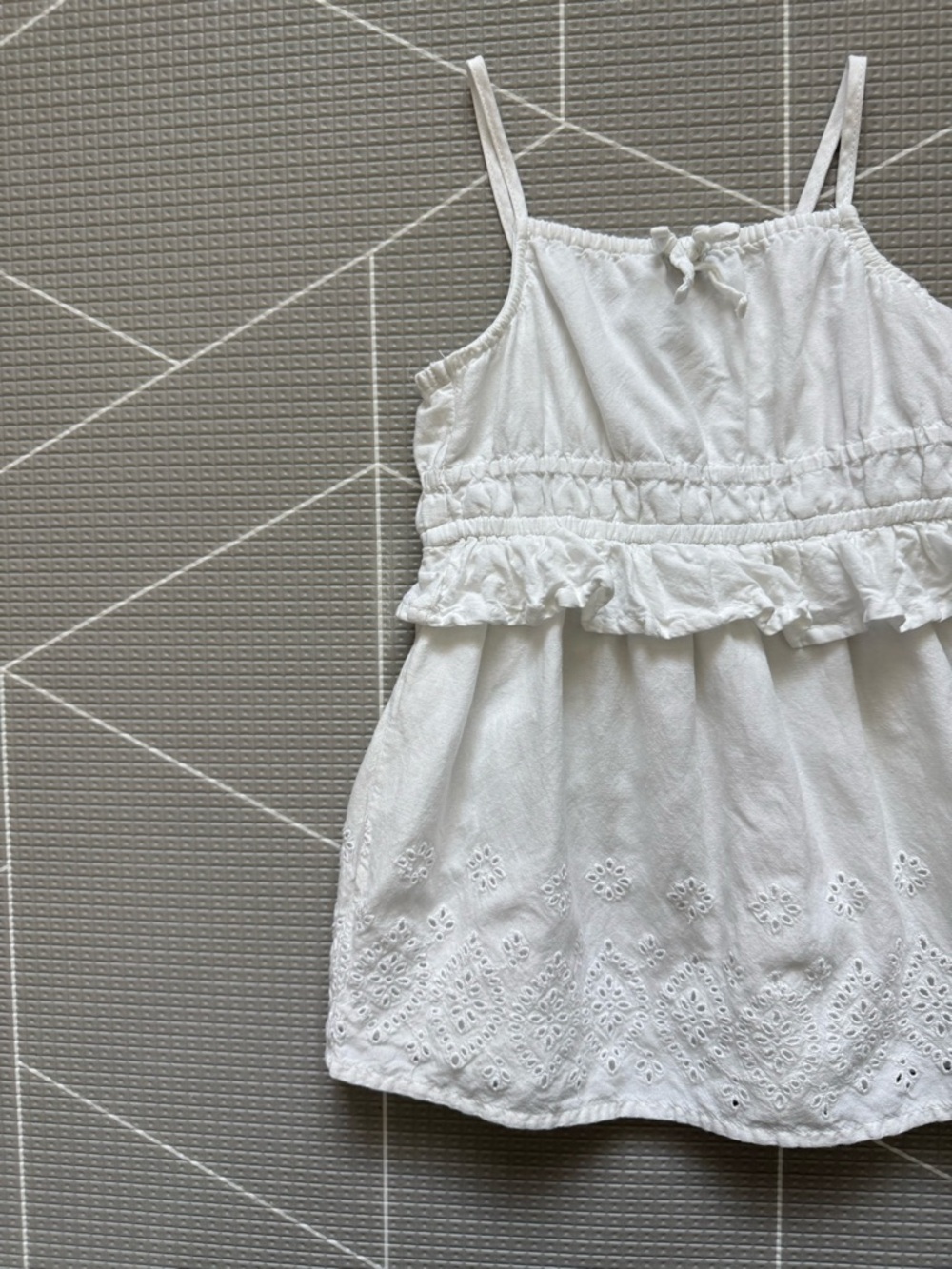Old Navy|Baby girl white sleeveless summer dress in eyelet lace•Boho Sundress!